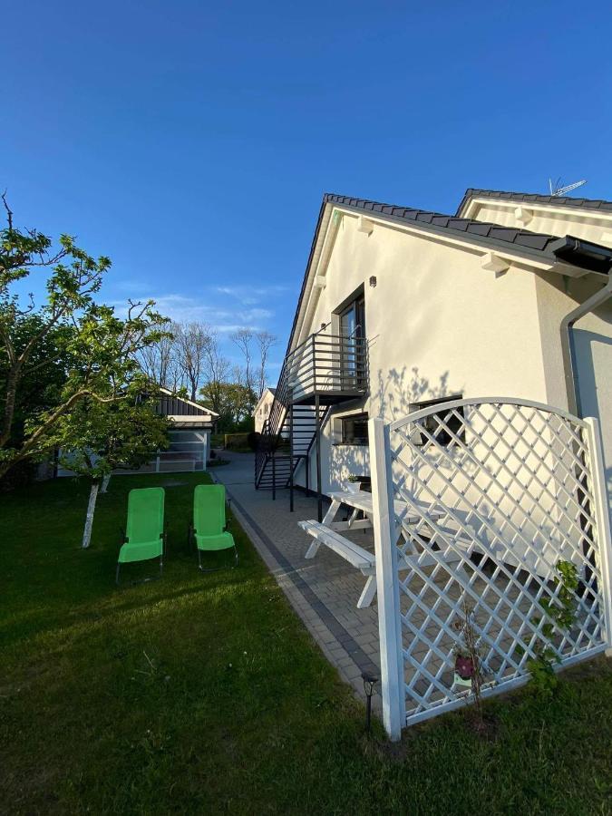 Apartament Nad Jeziorem Welle Kołczewo Extérieur photo